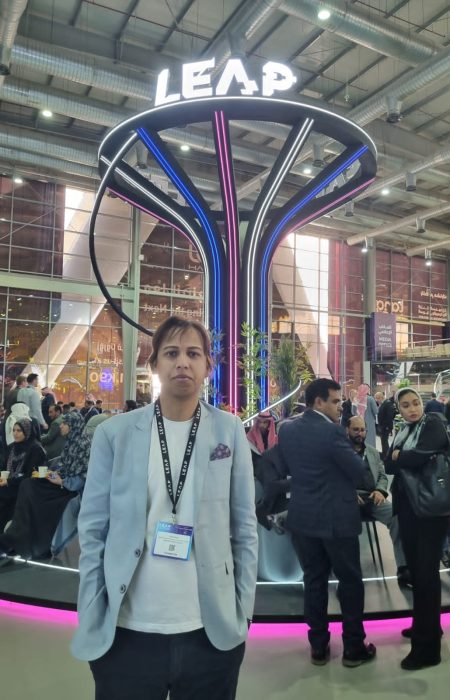 cc9b2205-a368-4d53-a2b2-5fbcf85bc946